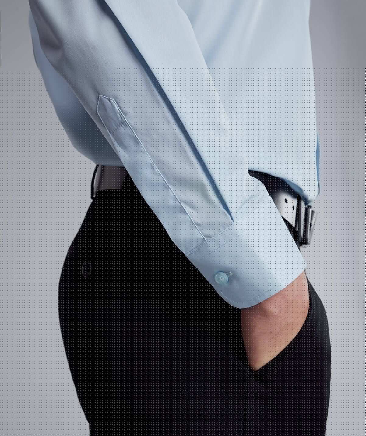 MENSCLASSIC.LightBlue.LS_.C896.2.CUFF_.Studio.jpg